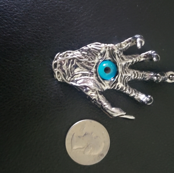 NWT Blue Eye Demon Claw Gothic Necklace - Picture 6 of 11